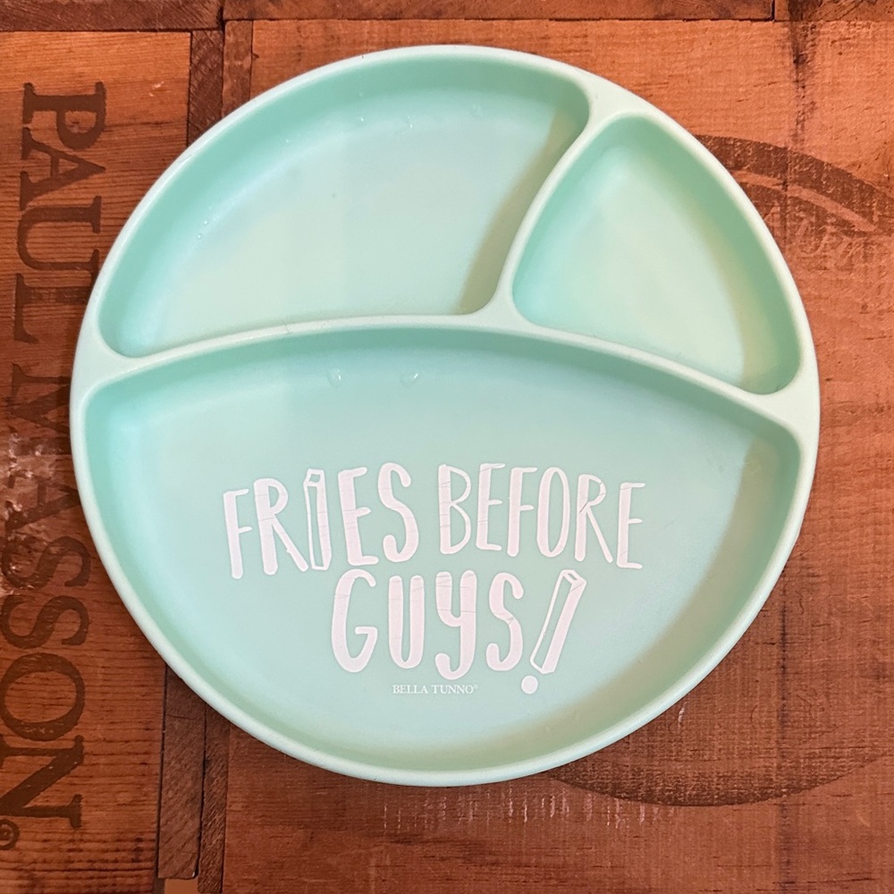 Bella Tunno Mint Green Divided Plate